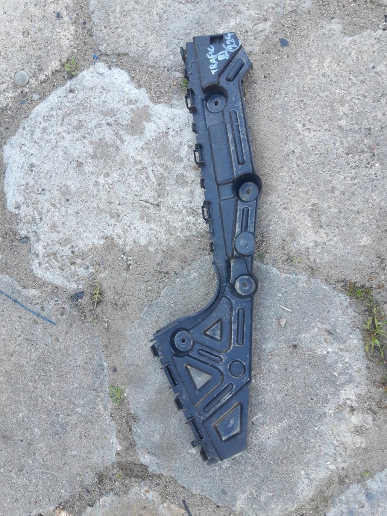 фото №1, Направляющая бампера правый задняя trafic iii 852243619r