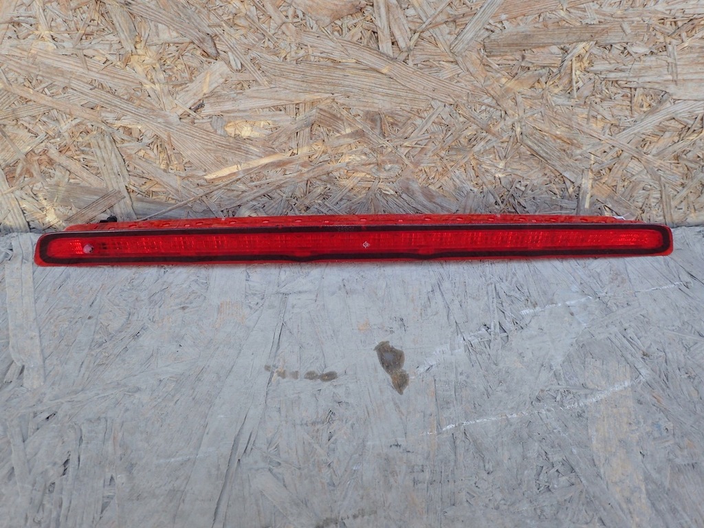 фото №1, Свет стоп skoda rapid scala kamiq 5jh945097