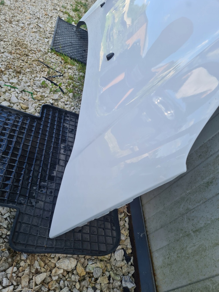 фото №2, Капот citroen ds3 pierwszy lak.