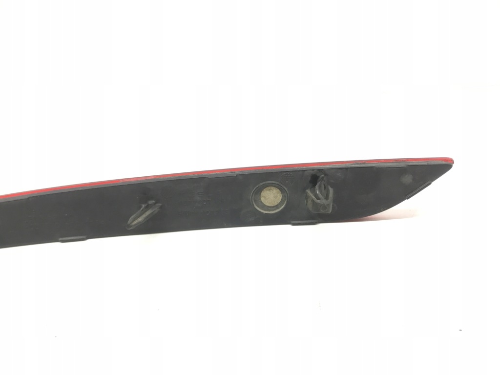 фото №6, Tesla 3 отражатель бампера правый задняя 1077407-00-f