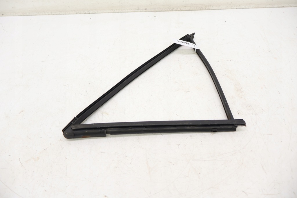 Купить Mercedes-benz w124 прокладка стекло дверь