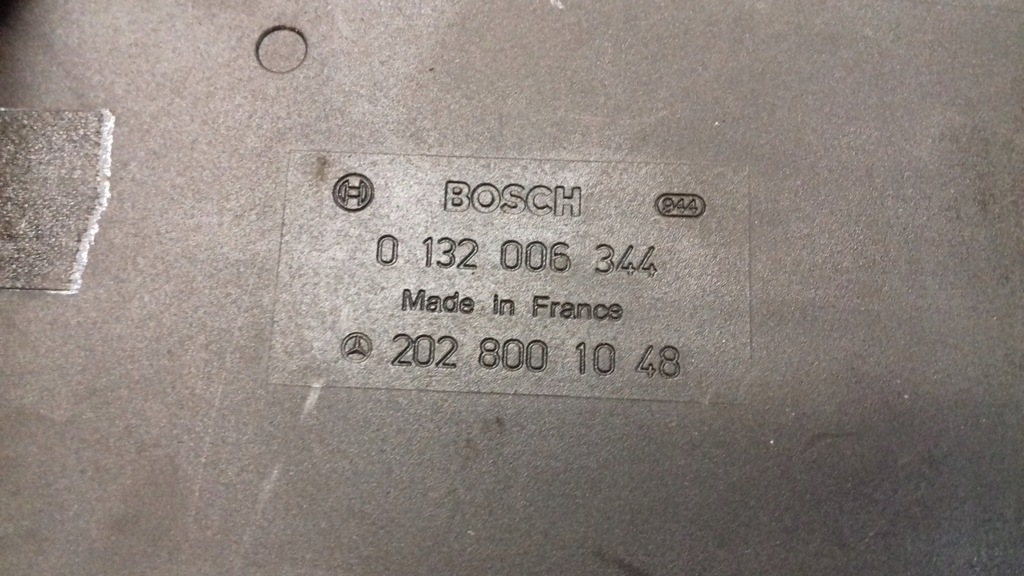 фото №5, Помпа центрального замка 0132006344 mercedes c klasa w202