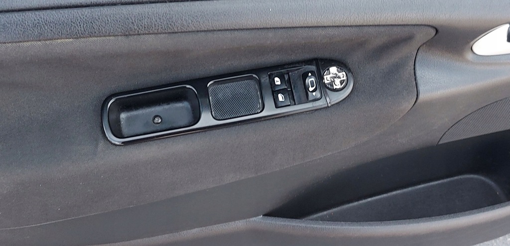 фото №6, Дверь перед левая полный peugeot 207 5d europa ezr