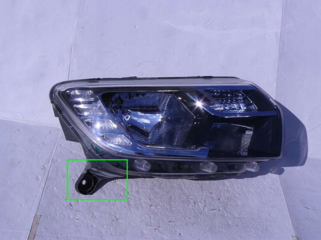 фото №5, Dacia sandero logan ii lift лампа передня права