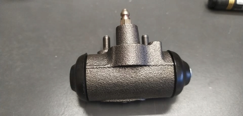 фото №4, Mazda rx-7 цилиндрик тормозной org 043326610a