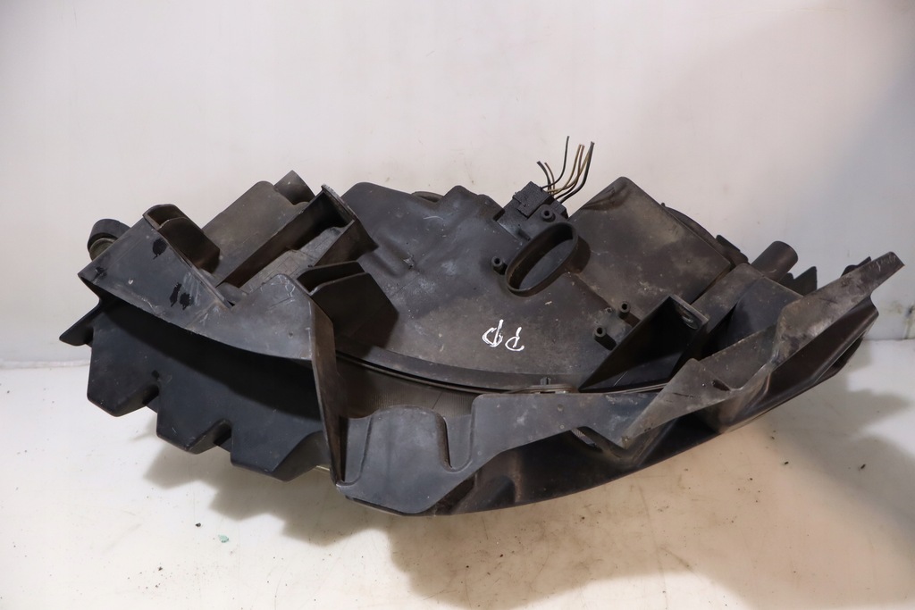 фото №2, Лампа правая передняя renault megane scenic ii