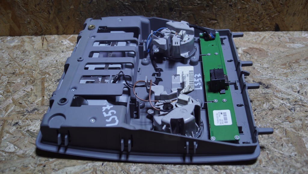 фото №11, Volkswagen оригинальный номер 3d0947136