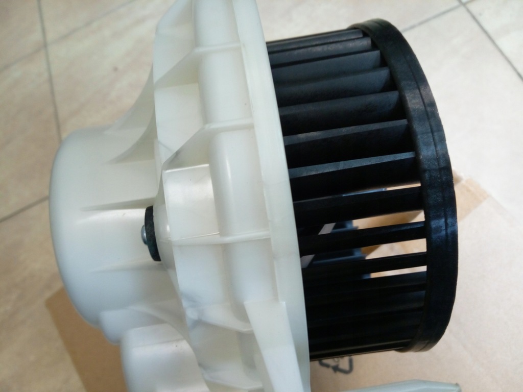 фото №5, Вентилятор обігрівача mercedes slk r171 '04-12 europa новий