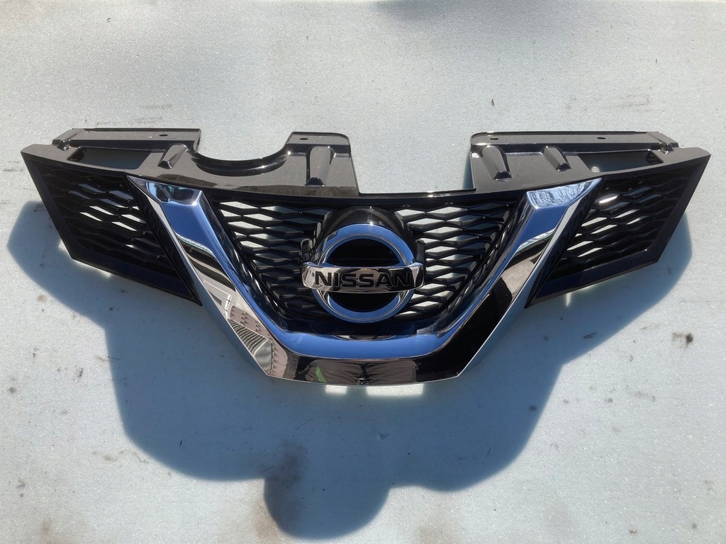 фото №1, Nissan x-trail t32 решітка радіатора решітка радіатора 62310-4ce0a