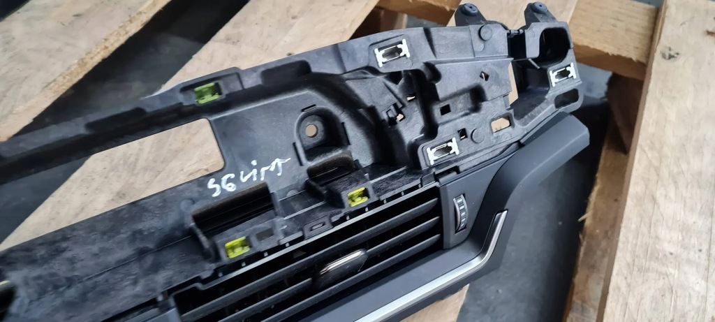 фото №7, S5 8w lift a5 решётка средняя консоли 8w1820902d s4 b9 8w a4