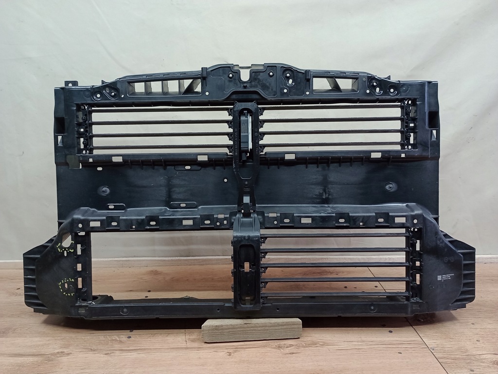 фото №1, Ford focus iv mk4 2018-- pas передний жалюзи впуск