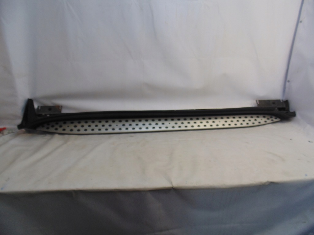 фото №1, Mercedes gl 164 підніжка молдинг накладка поріг права каркас кронштейн