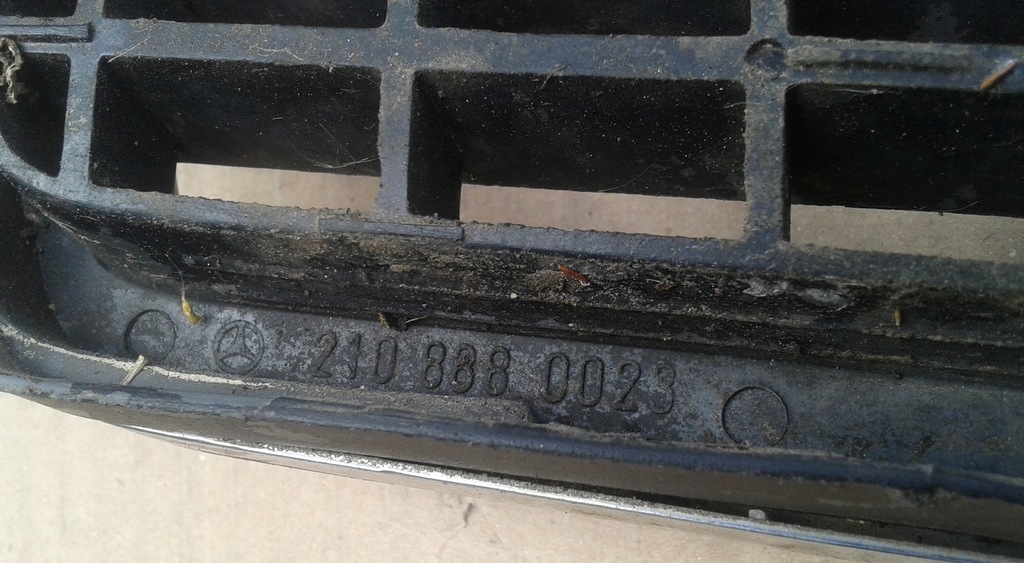 фото №9, Решётка радиатора решётка радиатора mercedes w210 e classic 2108880023