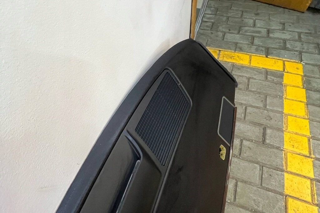 фото №11, Полиця багажника bmw 7 e65, e66, e67 51468236783 3.0l дизель 170kw 2006