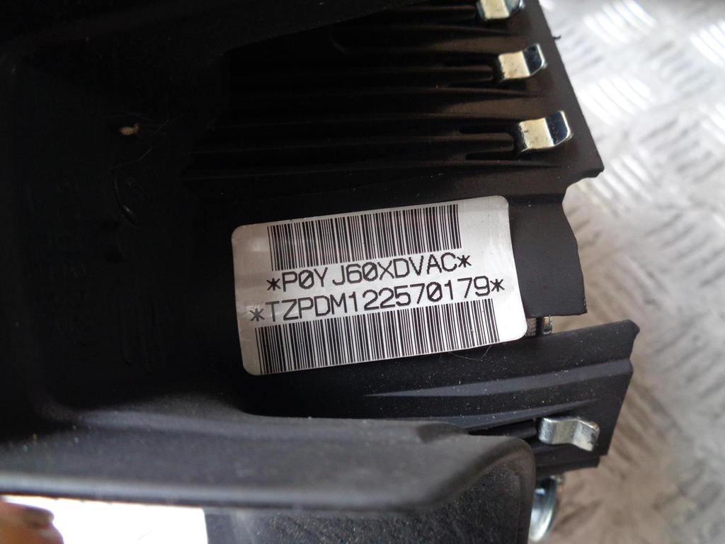 фото №16, Приборная панель приборная подушка безопасности pas chrysler pacifica 03-