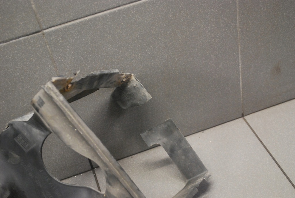 фото №5, Воздуховод воздуха audi a8 d3 4e0117335f