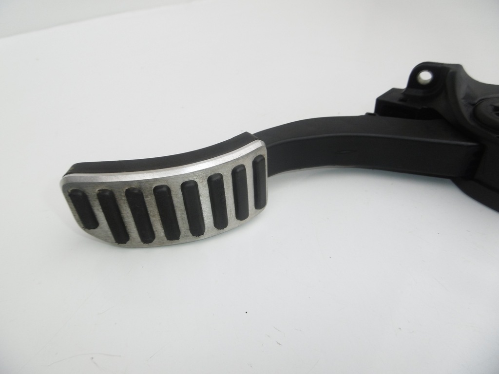 фото №2, Педаль газу r-design volvo s80 ii v70 iii 2.5 t