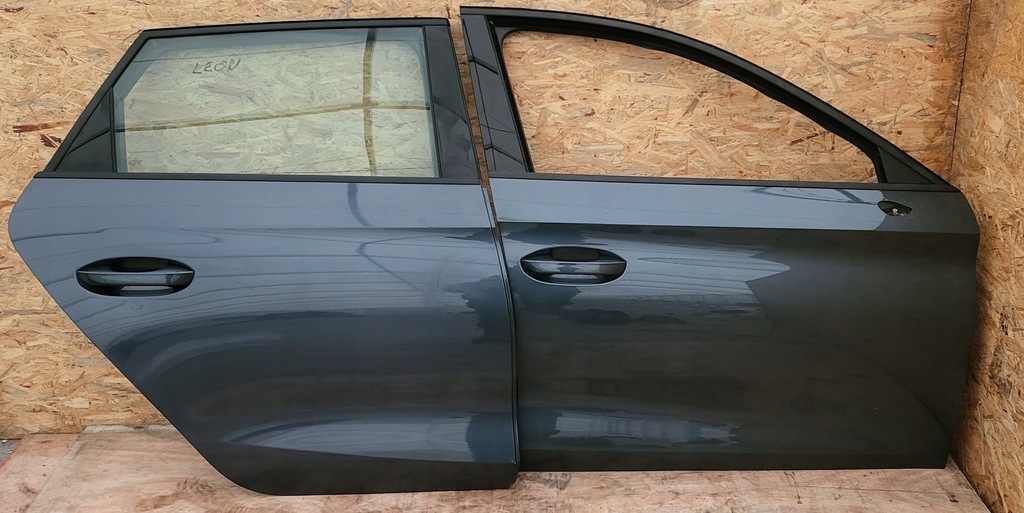 фото №1, Seat leon iv 4 5f дверь перед правое