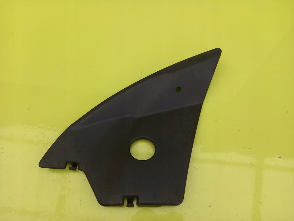 фото №1, Захист лампи поперечина права citroen ds5 12r