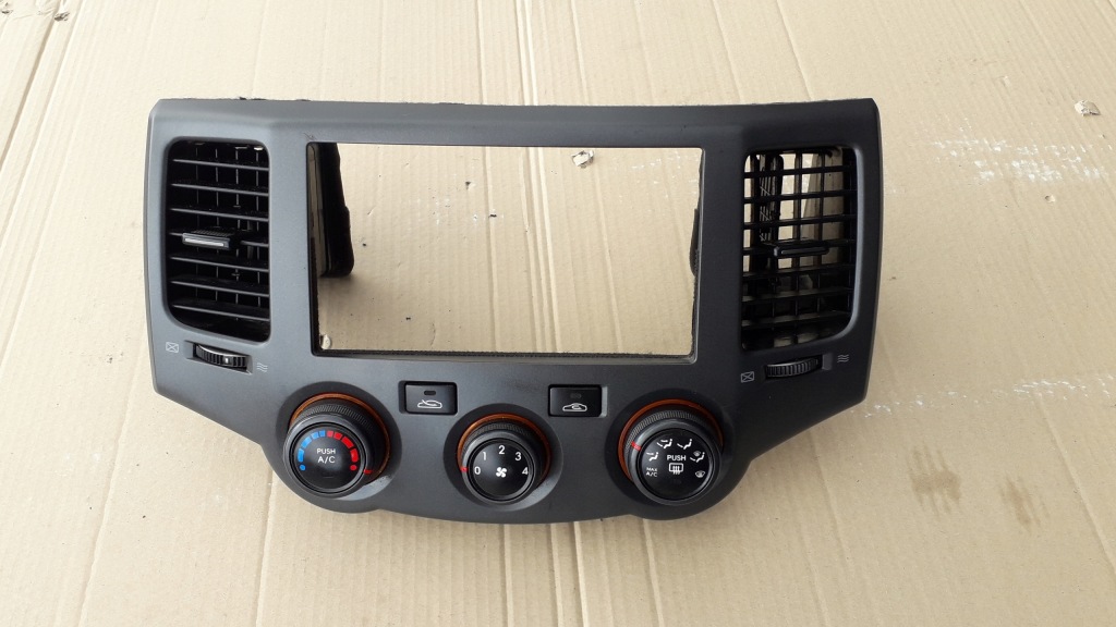 фото №1, Kia magentis ii lift 08-10 панель средний