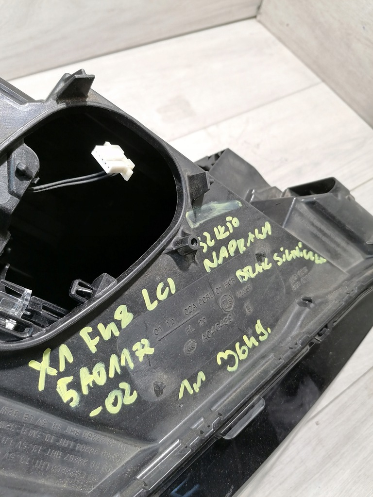 фото №14, Bmw x1 f48 lci лампа full led правая 5a01172-02