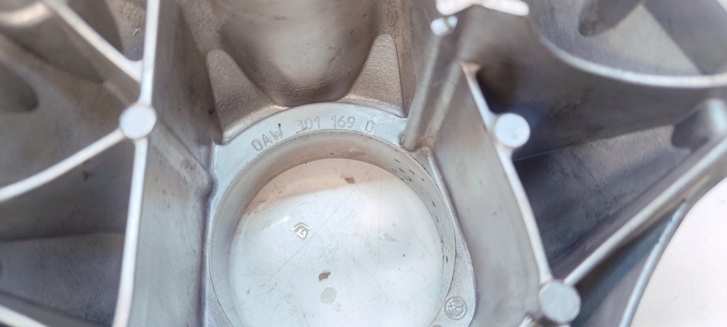 фото №7, Корпус защита коробки передач multitronic cvt audi a4 a5 a6 0aw301169d