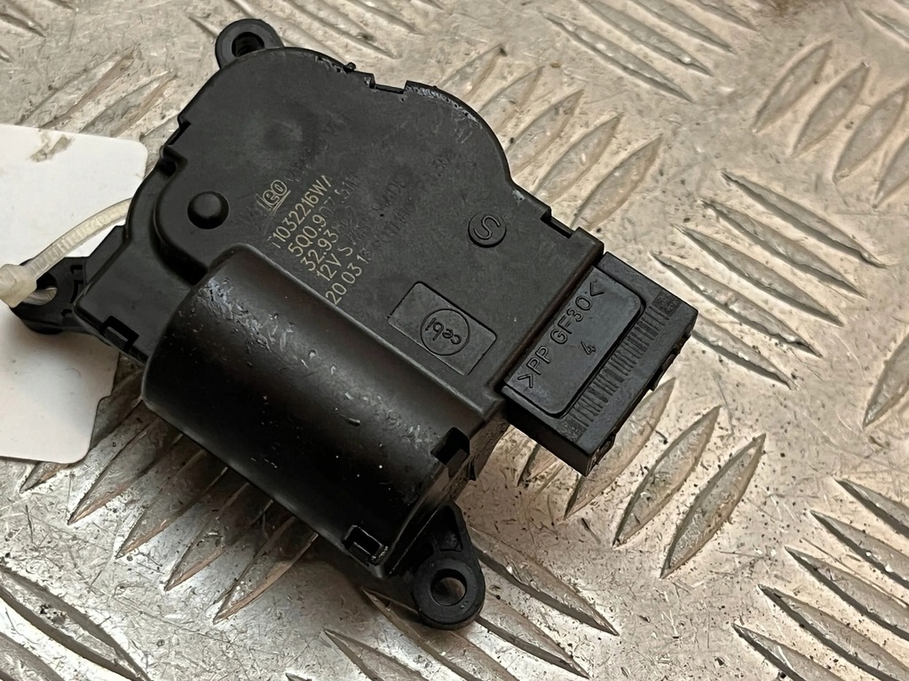 фото №5, Audi a3 s3 8v 2013 моторчик отопителя