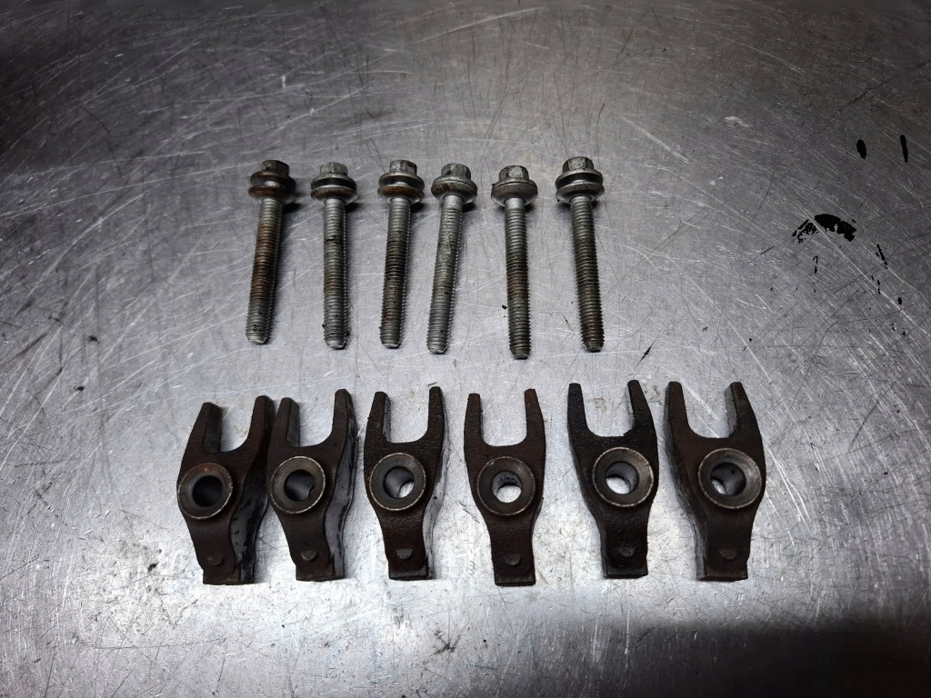 фото №1, Кріплення форсунок бризковики maserati levante 3.0 d m15746d