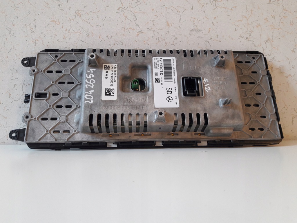 фото №8, Mercedes e w213 монітор дисплей uk a2139007620