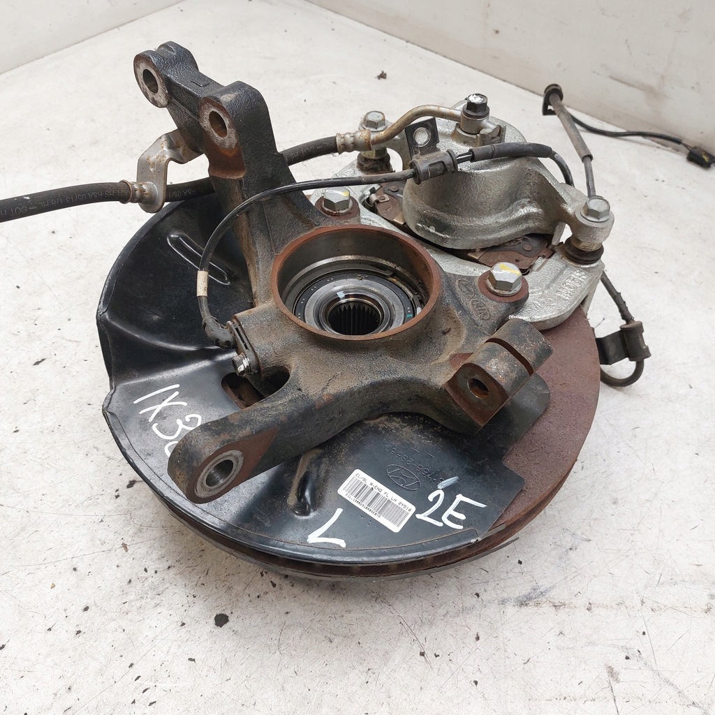 фото №1, Hyundai ix35 1,7 поворотный кулак левая перед хороший состояние