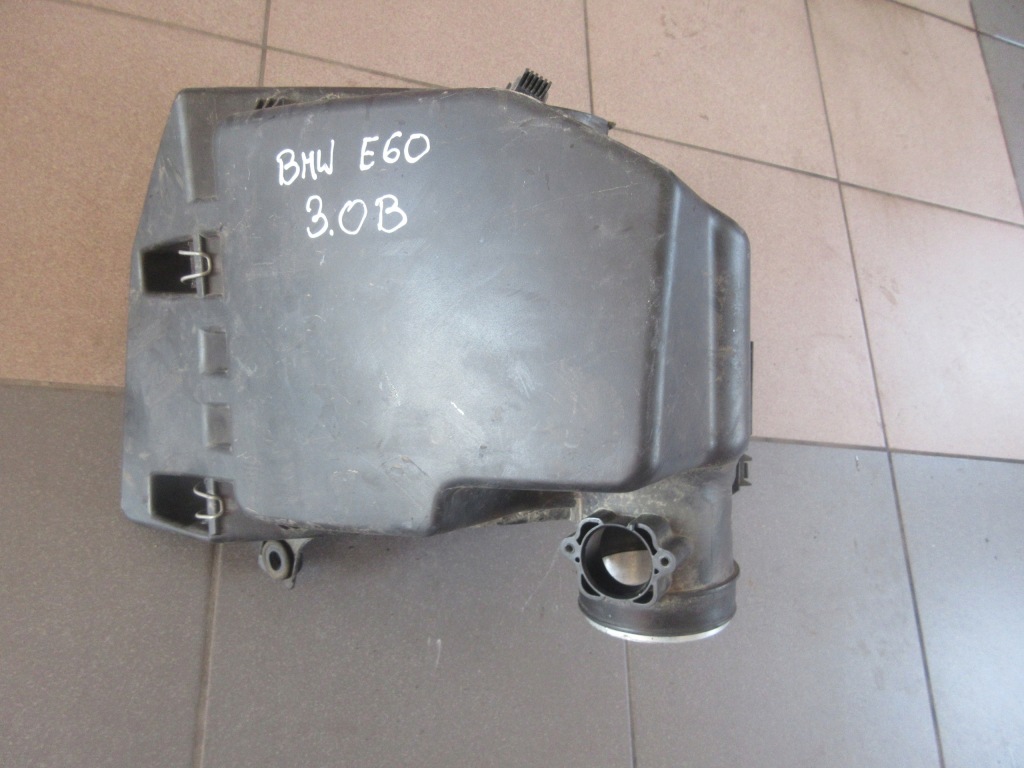 фото №1, Корпус фильтра воздуха bmw e60 3.0 b