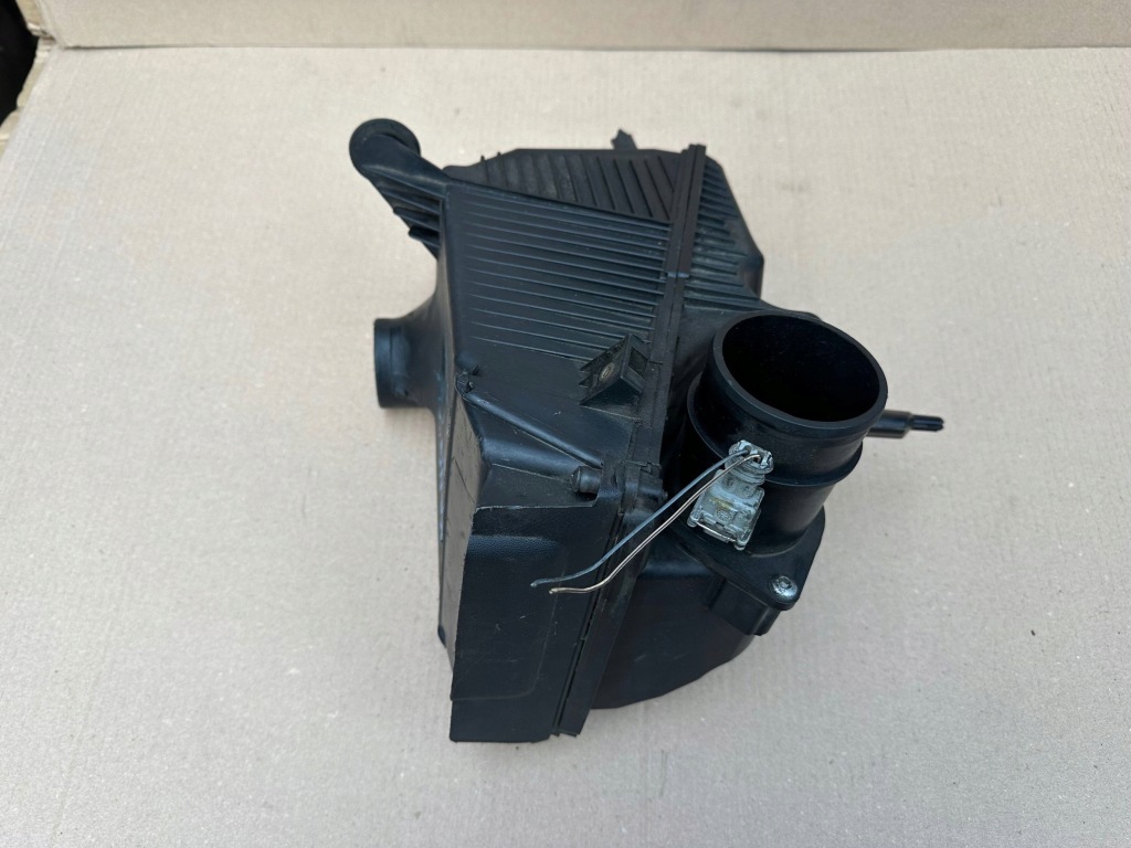 Renault kangoo ii 1.5 d корпус фільтра повітря витратомір 8200788196 Недорого