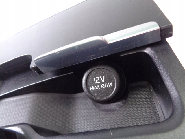 фото №5, Бардачок з розетка 12v volvo xc60 ii 2017-