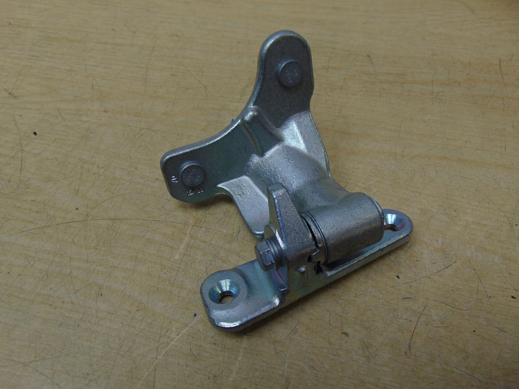 фото №1, Петля двері mercedes w176 правий задня a046572