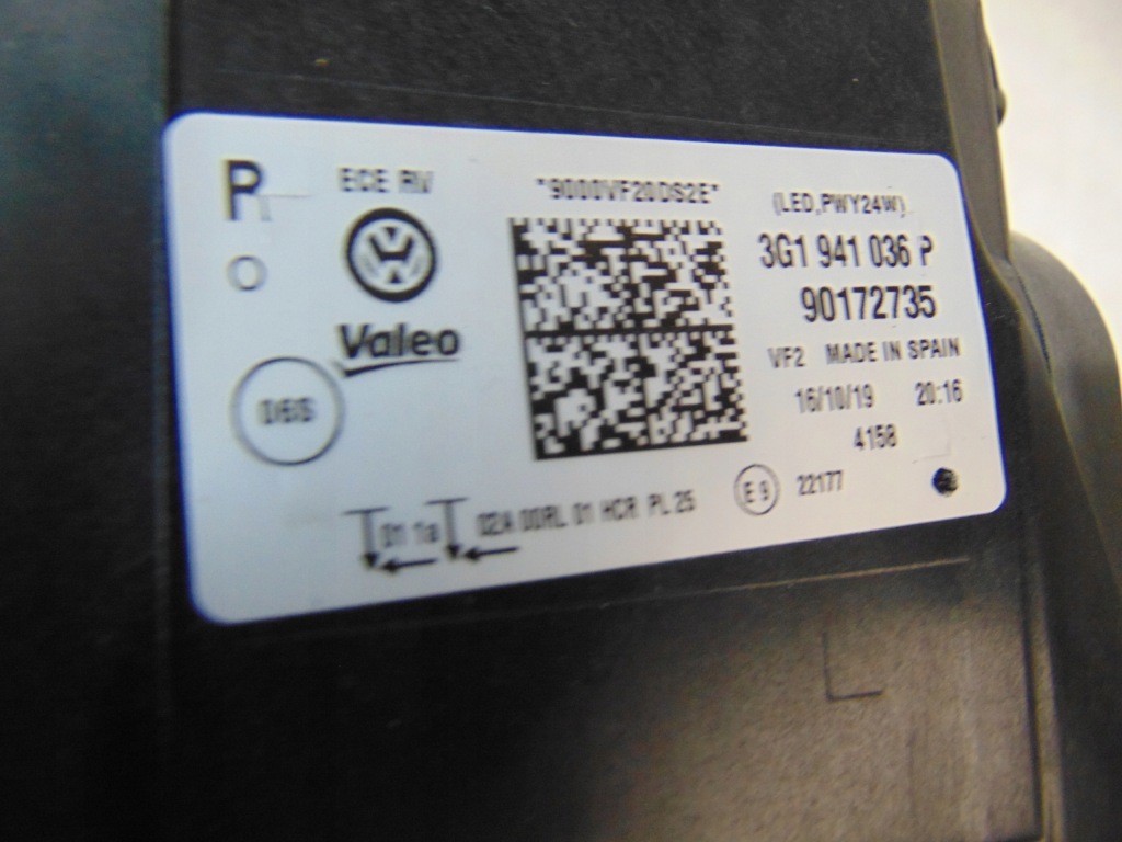 фото №15, Лампа full led права vw passat b8 lift 3g1941036p