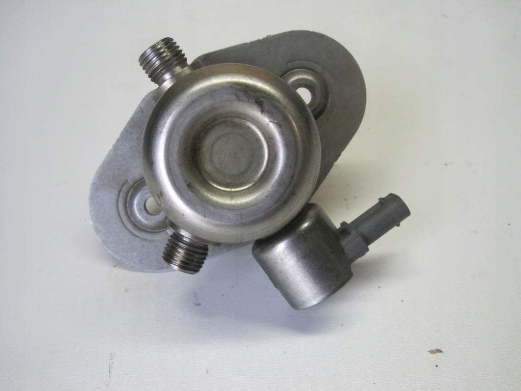 Купить Насос топлива bmw x6m f16 4,4i 8604232