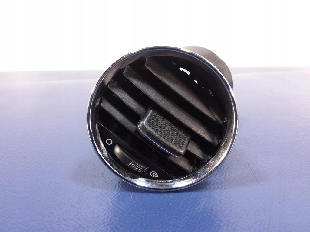 фото №1, Peugeot 3008 i решётка обдув левая 9655994277