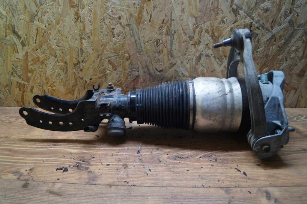 фото №8, Амортизатор пневмоподушка лівий перед audi q7 4l 4.2 fsi