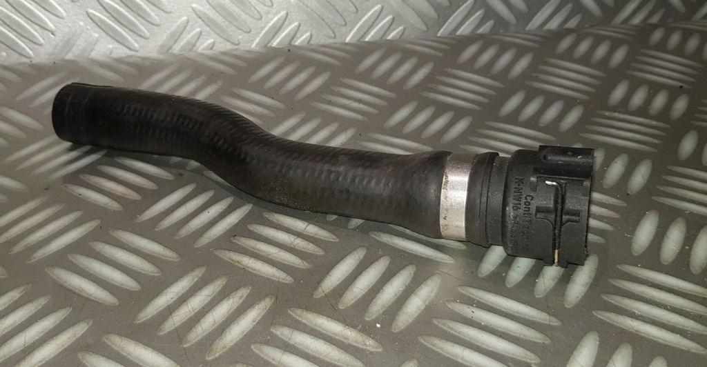 фото №1, Bmw x5 e70 f15 x6 e71 f16 3.0 d шланг труба wąż клапана отопителя wody