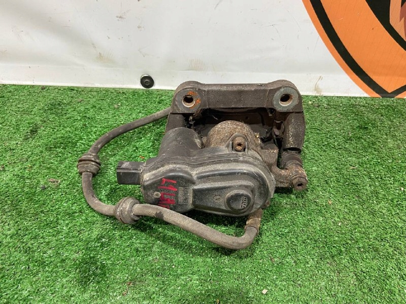 фото №3, Суппорт задняя левый комплект evoque bj32-2553-aa