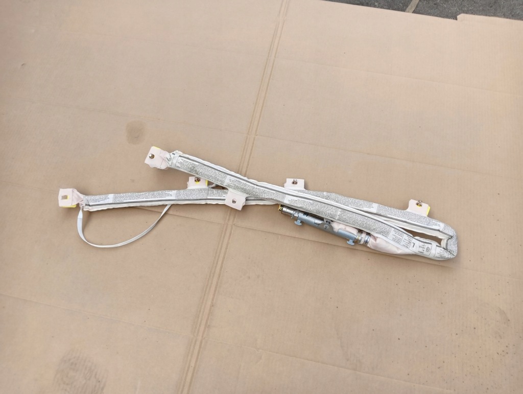 фото №1, Vw passat cc 3c8880741b шторка безопасности левая org