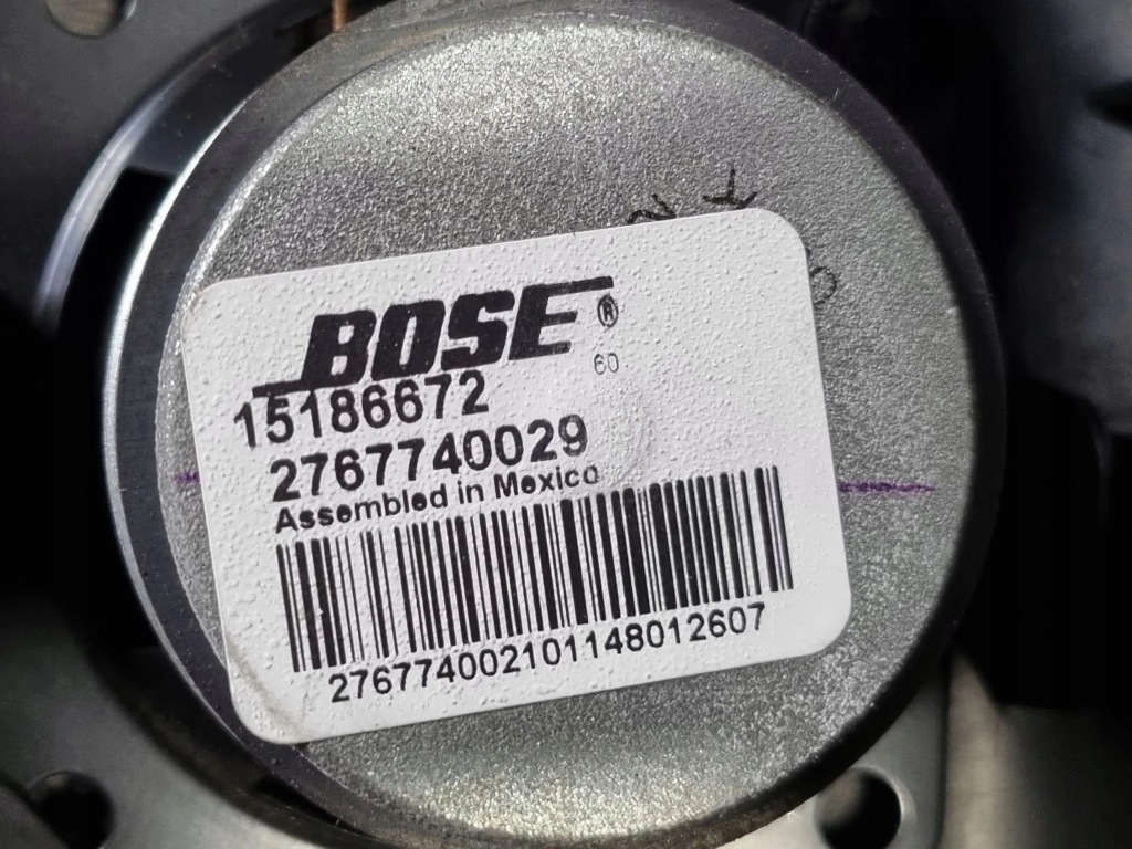 2007 cadillac escalade защита стойка c 15863077 Киев