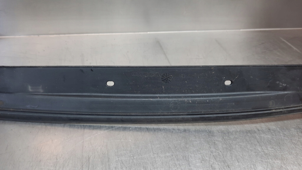 фото №6, Молдинг прокладка ветровик дверь правый перед 30661413 volvo v50 04-12r