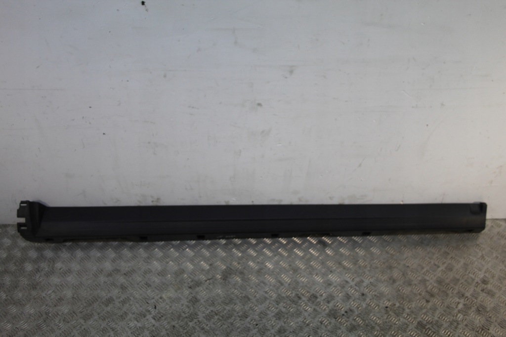 фото №1, Накладка поріг поріг лівий discovery sport l550