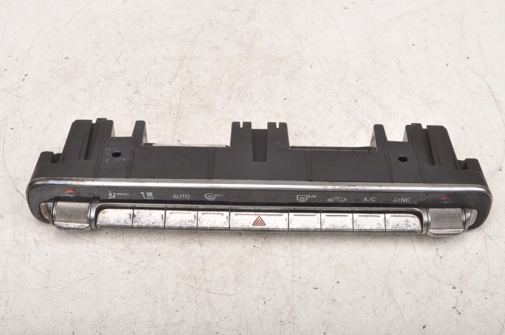 фото №1, Mercedes gla ii h247 панель обдув a2479056803 21r