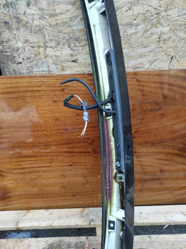 фото №5, Спойлер задняя na крышка багажника citroen ds3 9670041080