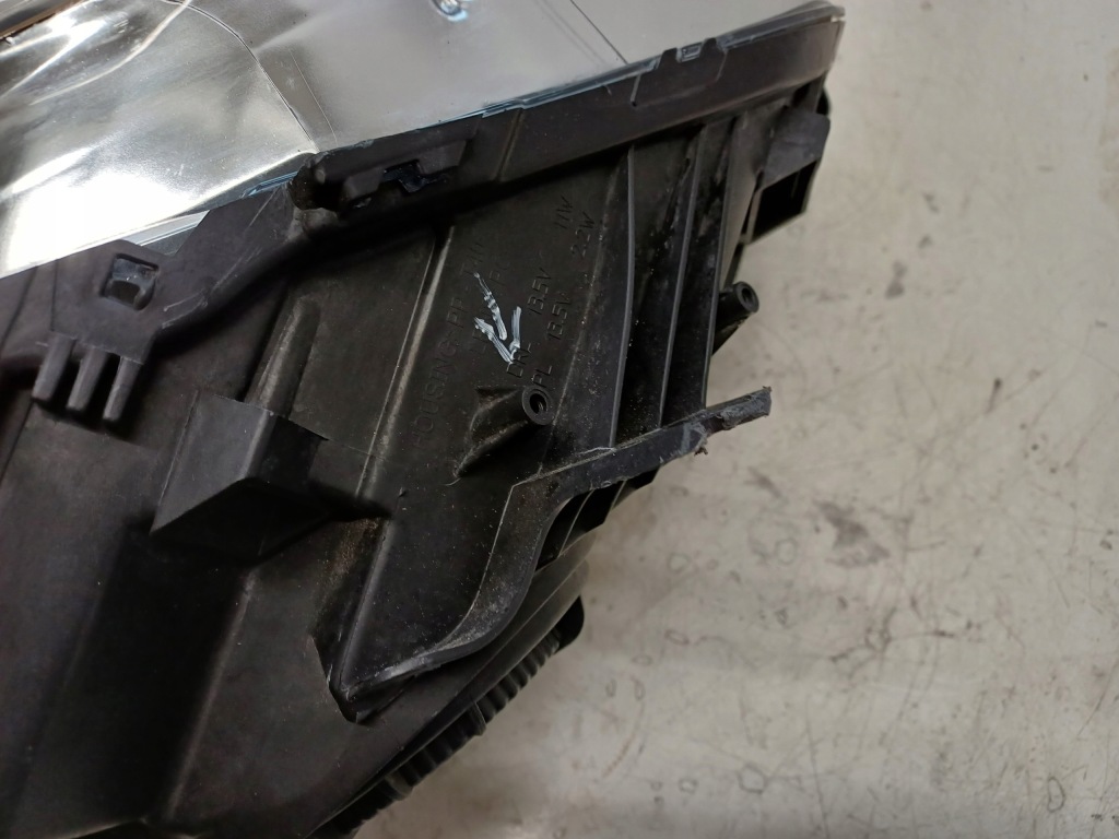 Купить Mini cooper 3 3 f56 13- фара правый  перед led 7494878 -03