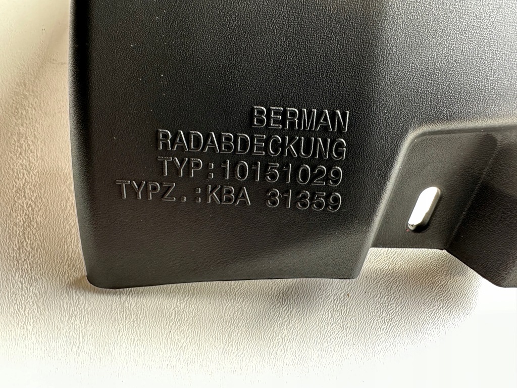 фото №3, Молдинг крыла правая задняя renault kadjar