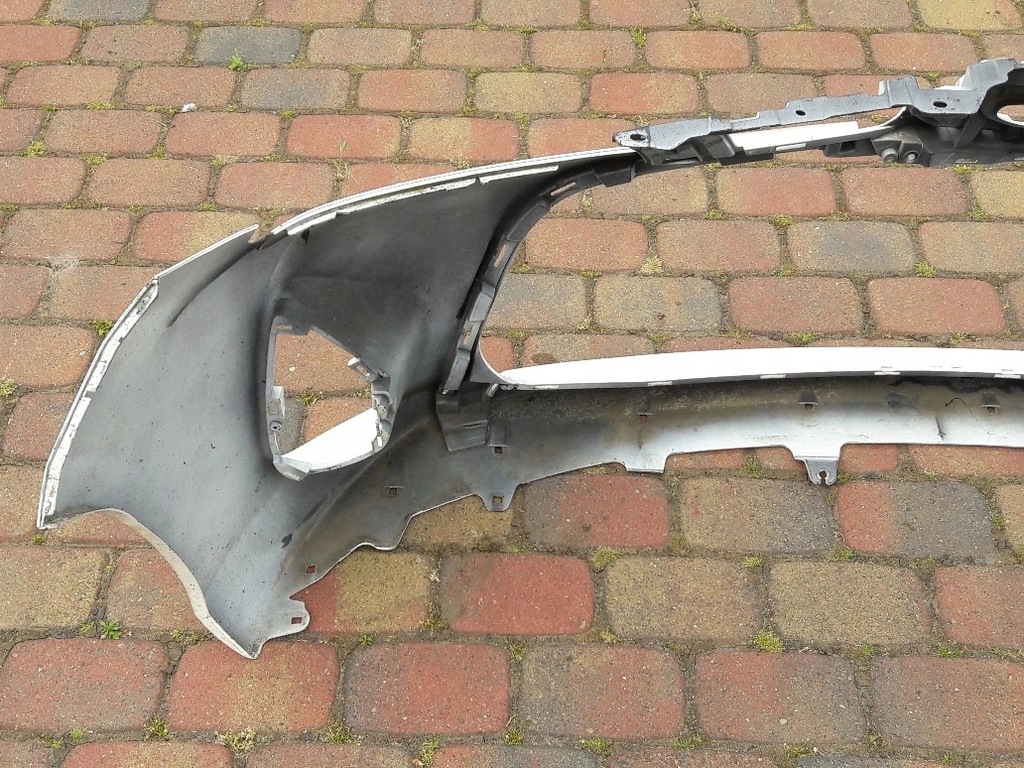 фото №11, Yaris iii 1 lift i hybrid бампер перед 52119-0d660 14-17