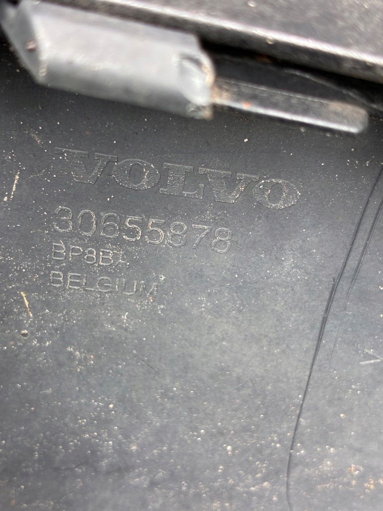 фото №13, Volvo s40 v50 kod lak. 019-26 бампер перед передний